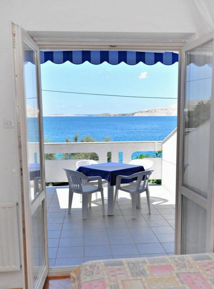 Фото Draga - 15 m From Pebble Beach - A4