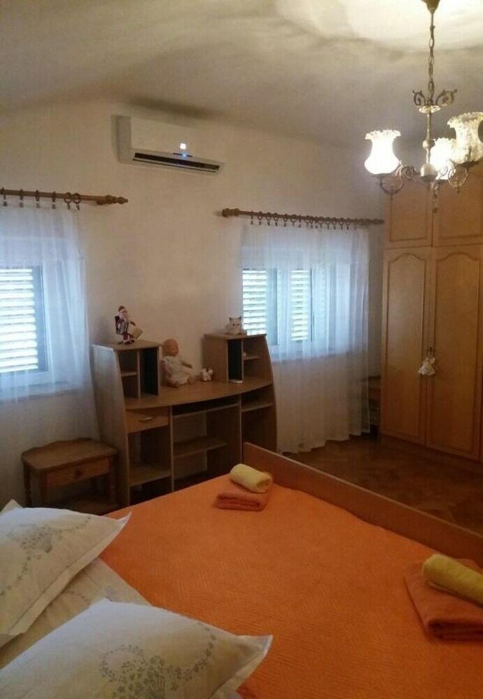 Фото Tomislav - 100 m From sea - H