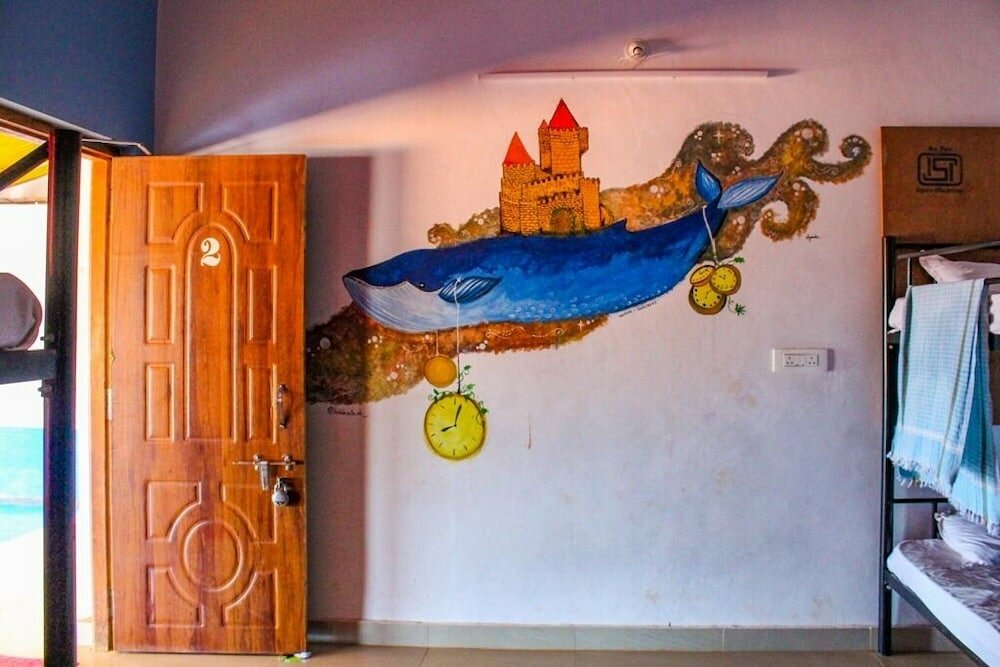 Фото отеля 2