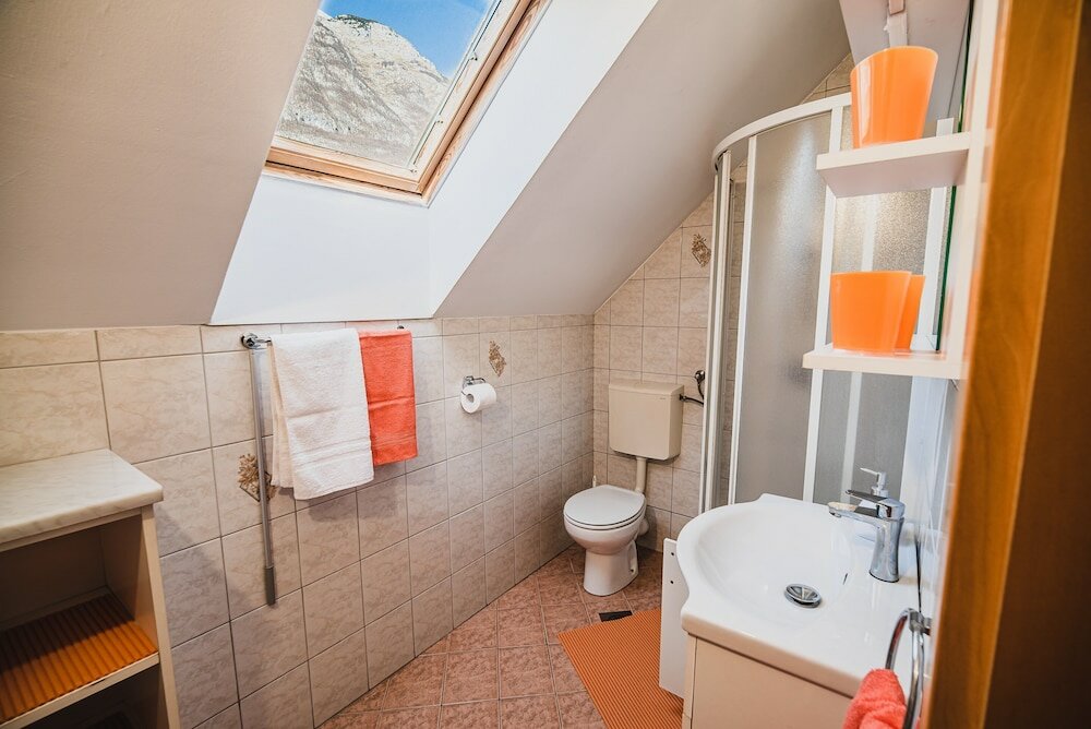 Фото Apartments Rombon Klavdij