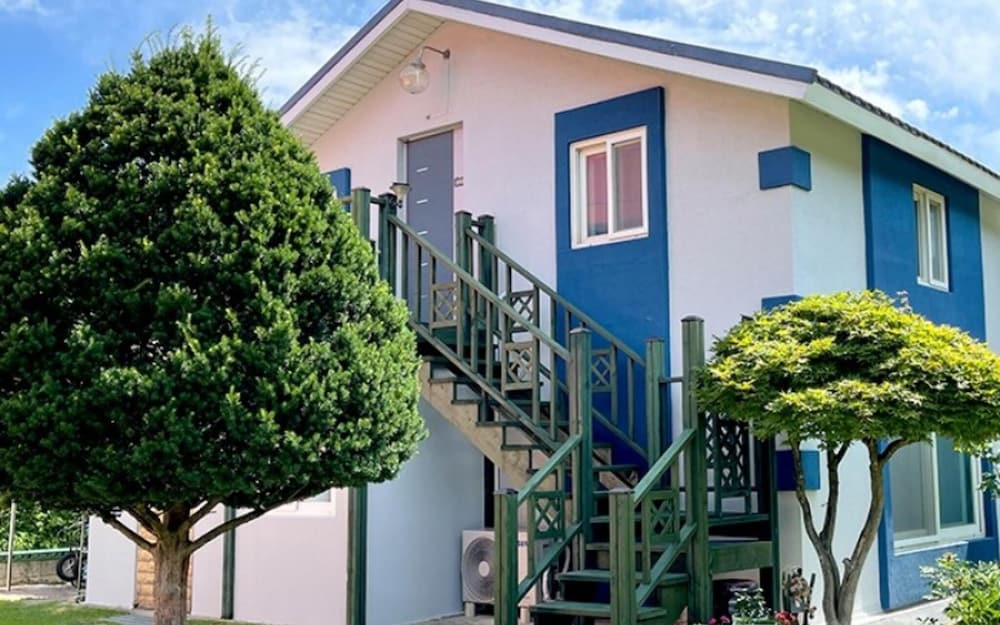 Фото Yangyang Badaae Geolinbeol Pension