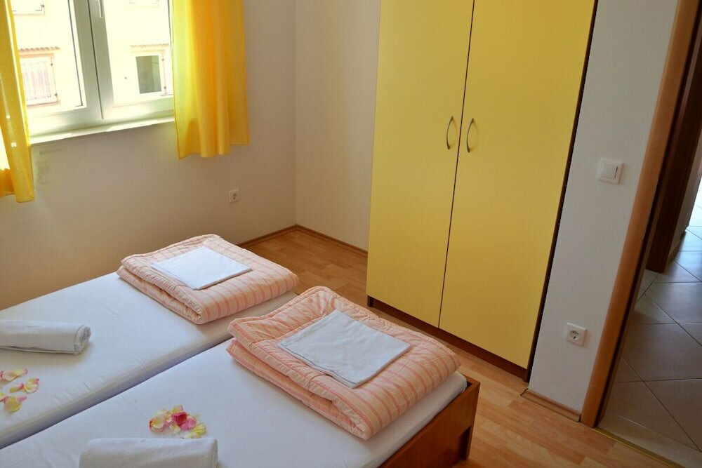 Фото Floral Apartments Pende