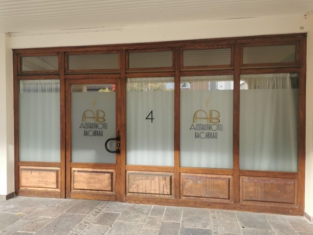 Фото Altstadthotel Bachbräu