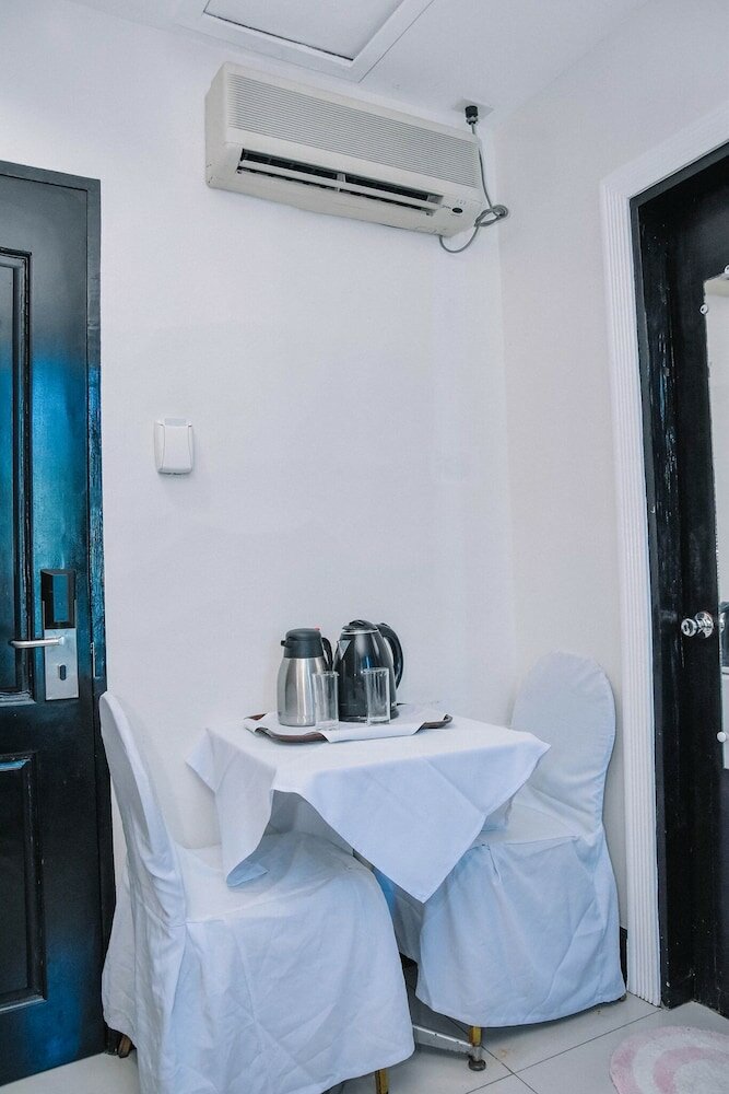 Фото Marcian Business Hotel