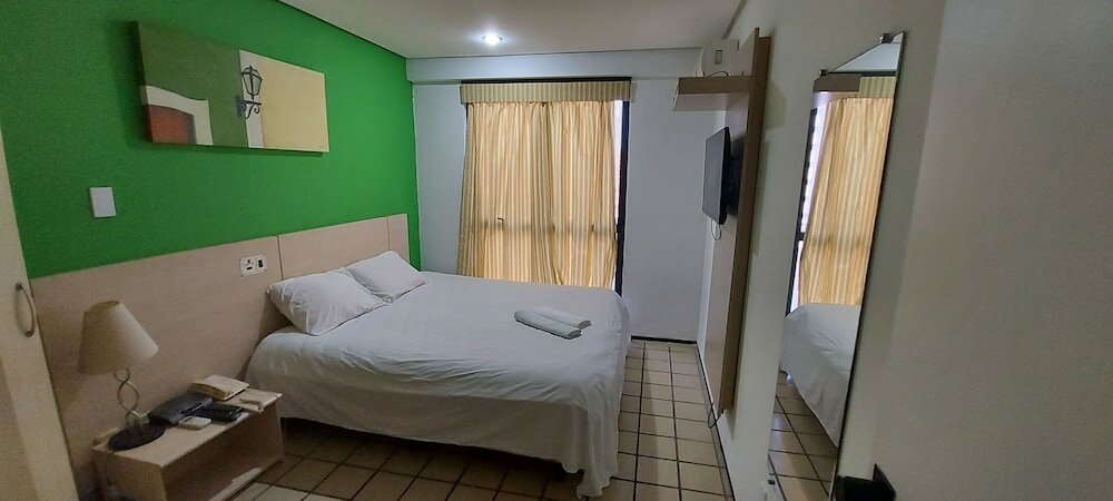 Фото Flat Number One Ferreira Hospdagens