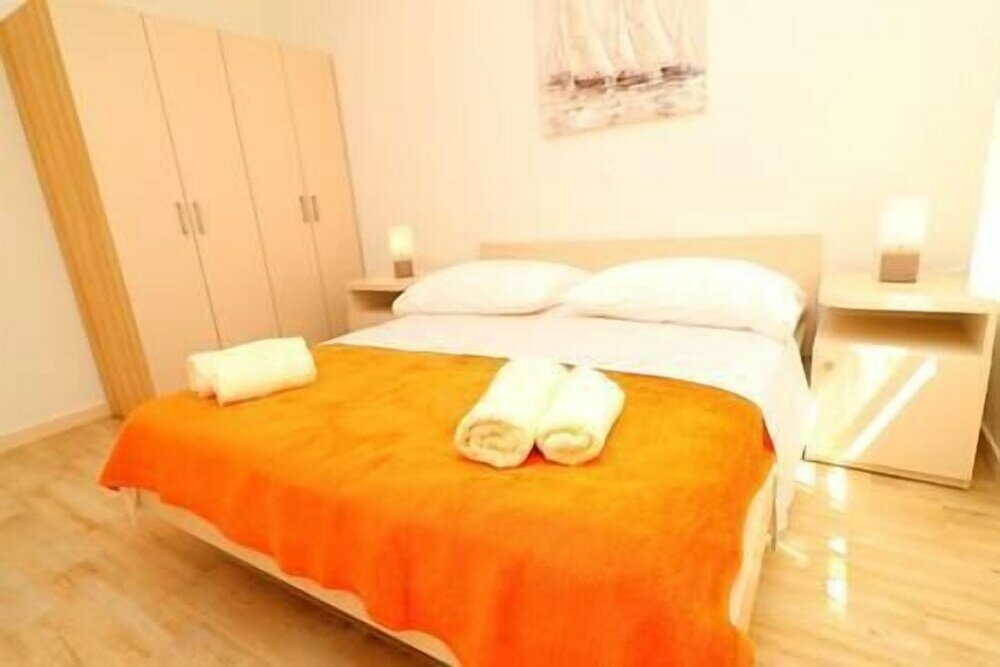 Фото Apartments Seafront Silence