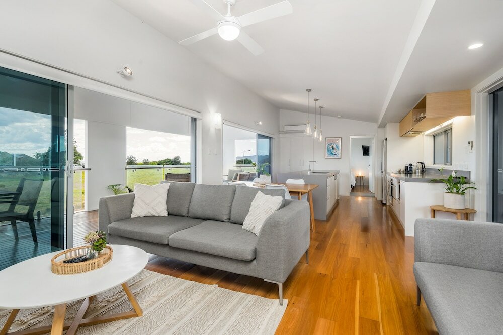 Фото Your Luxury Escape - Summerhaven House