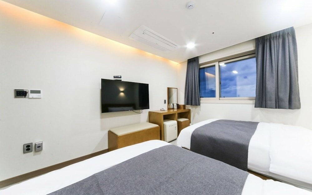 Фото Ulleung With Ulleung