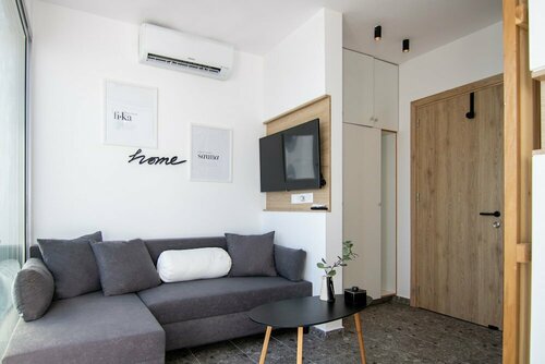 Гостиница Phaedrus Living: Seaview Studio Suite Lighthouse 52 в Пафосе