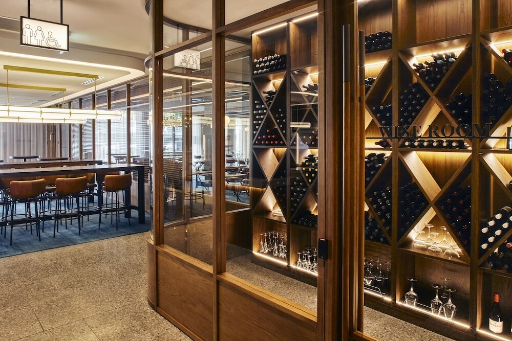 Фото The Gem Hotel