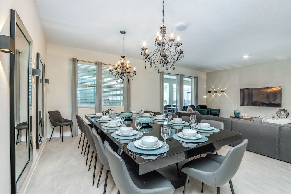 Фото 4530 Narrative Ln