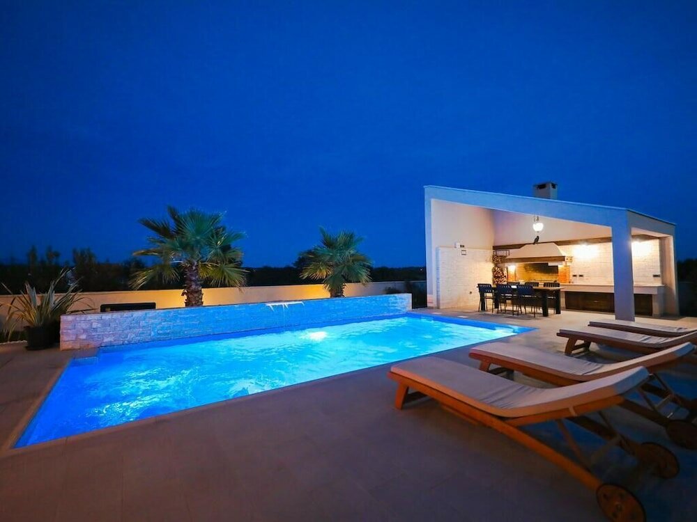 Фото Villa Petra