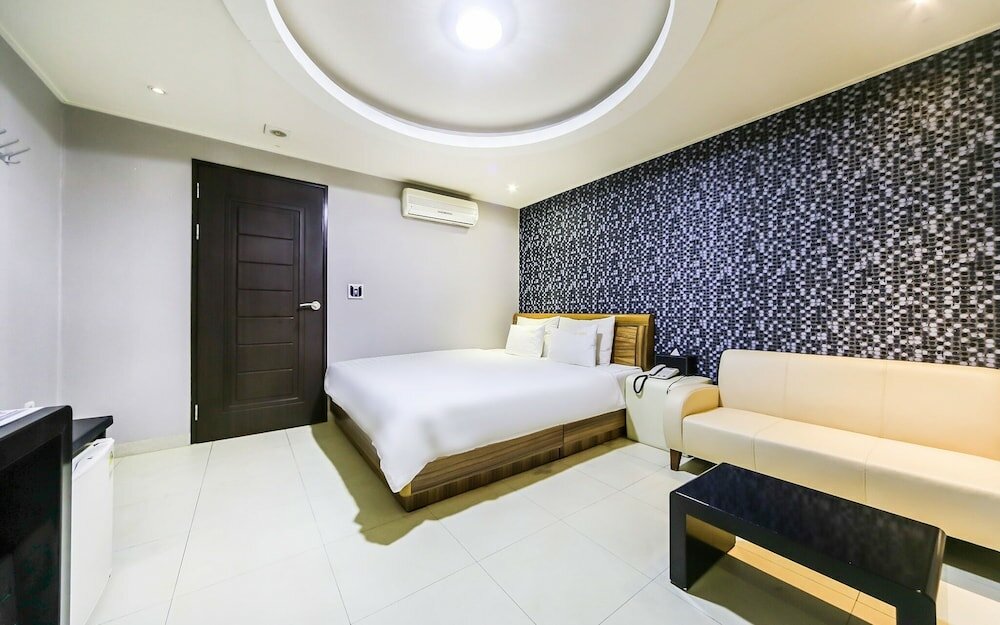 Фото Changwon Sangnam-dong Q