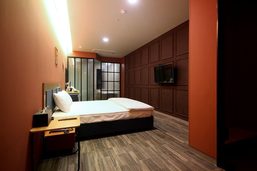 Фото Changwon Masan Ive Hotel