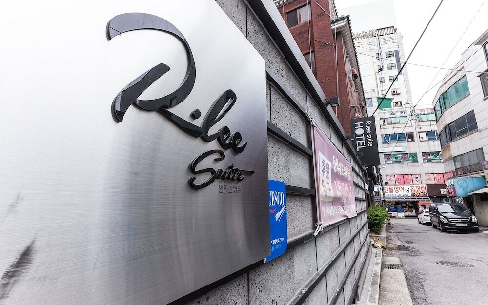 Фото Incheon Ali Suite Hotel