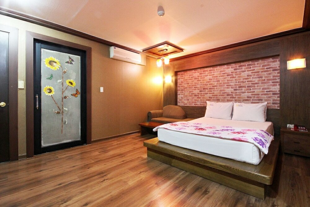 Фото Daegu Dongdaegu Station Ocean