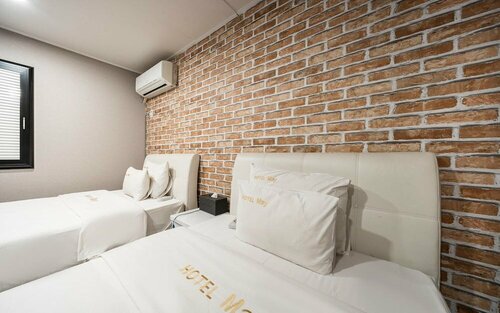 Гостиница Gunsan Hotel May