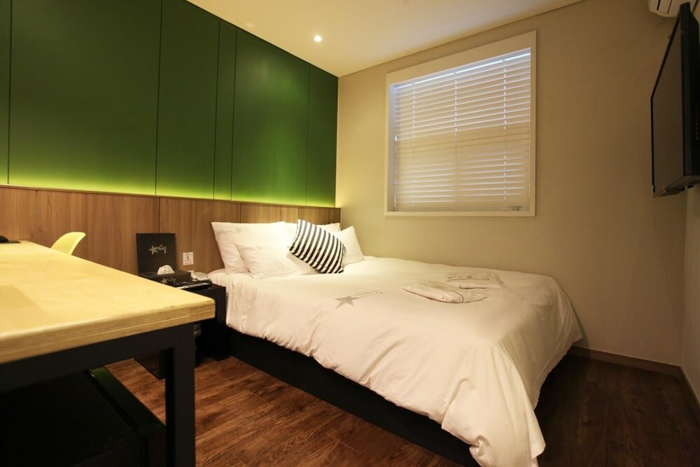 Фото Suwon Station The Byeol