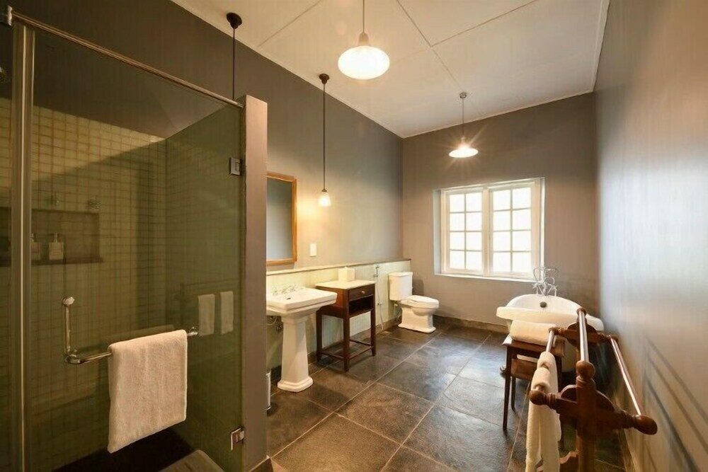 Фото Amã Stays & Trails Tea Estate Bungalows, Munnar