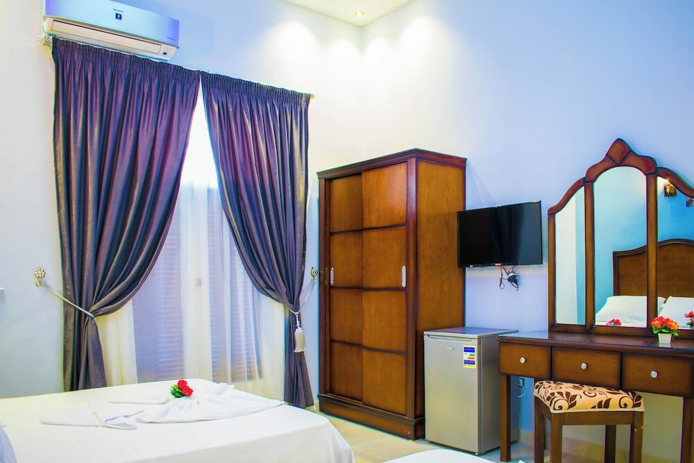 Фото Victory Of Downtown Hotel