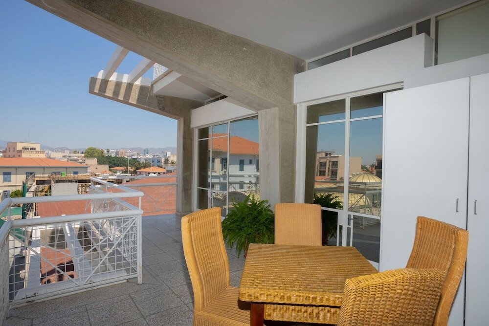 Фото 1-80 Collection Limassol Historic Center