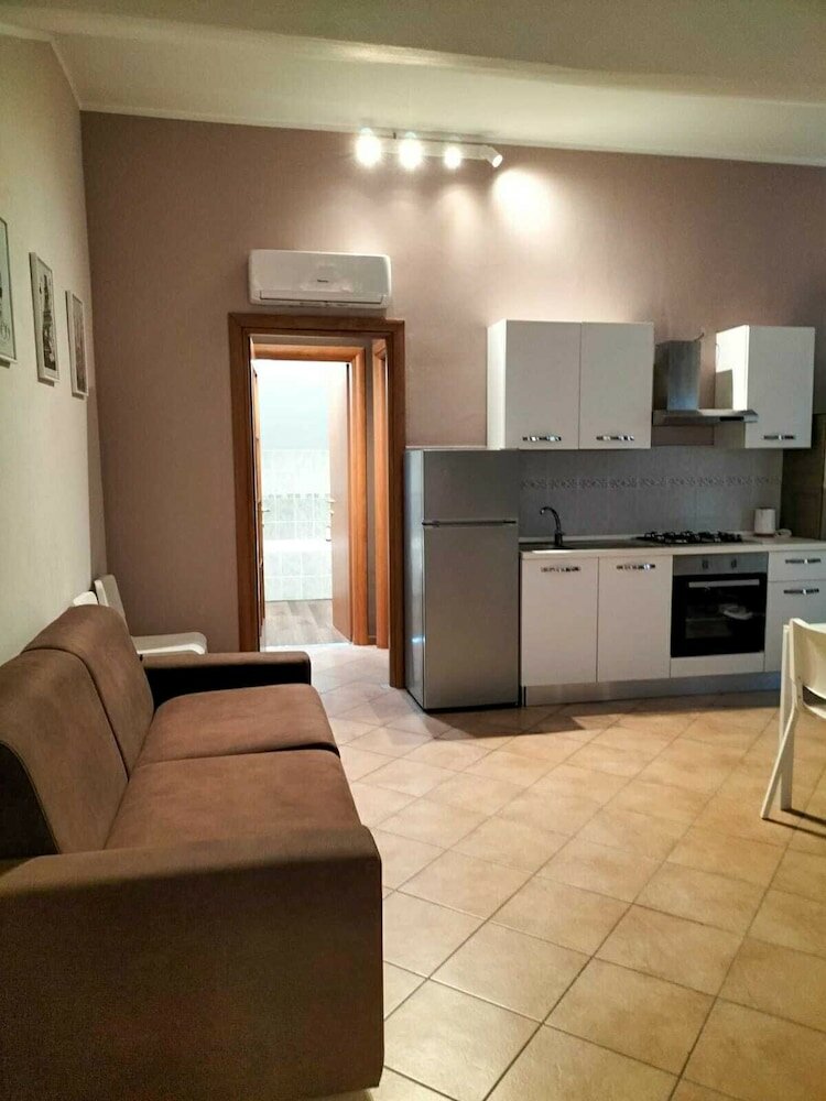 Фото Hh Serravalle