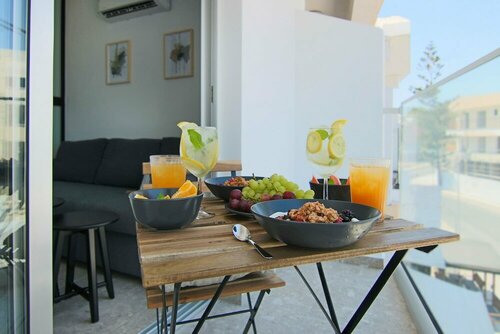Гостиница Phaedrus Living: Seaside Luxury Flat Athina 113 в Пафосе