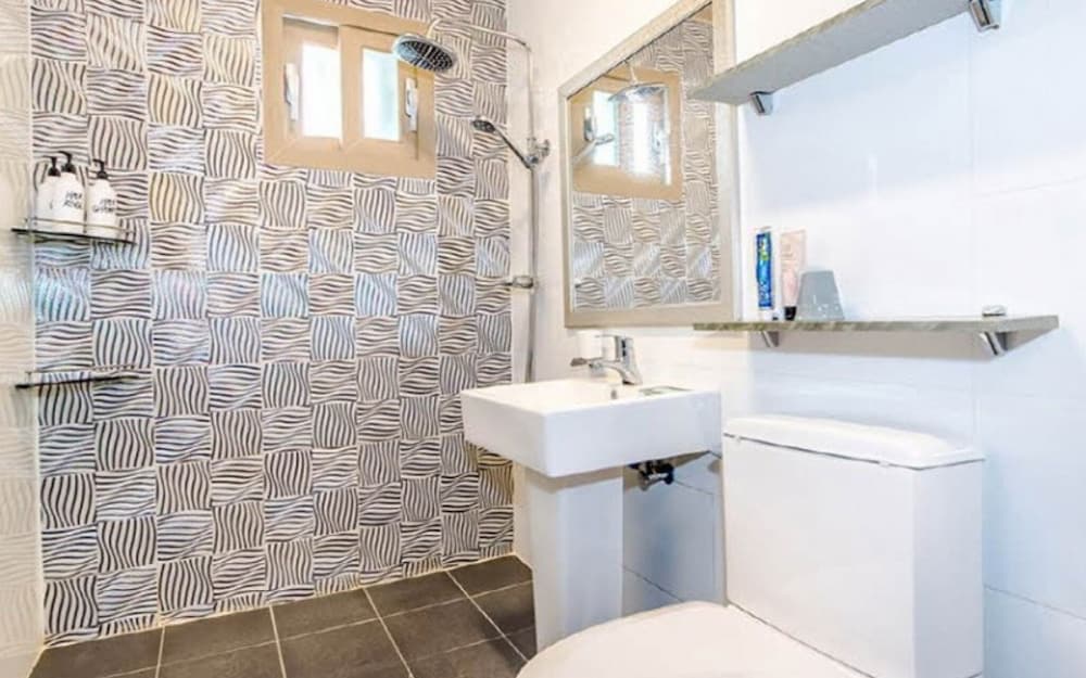 Фото 100998349375