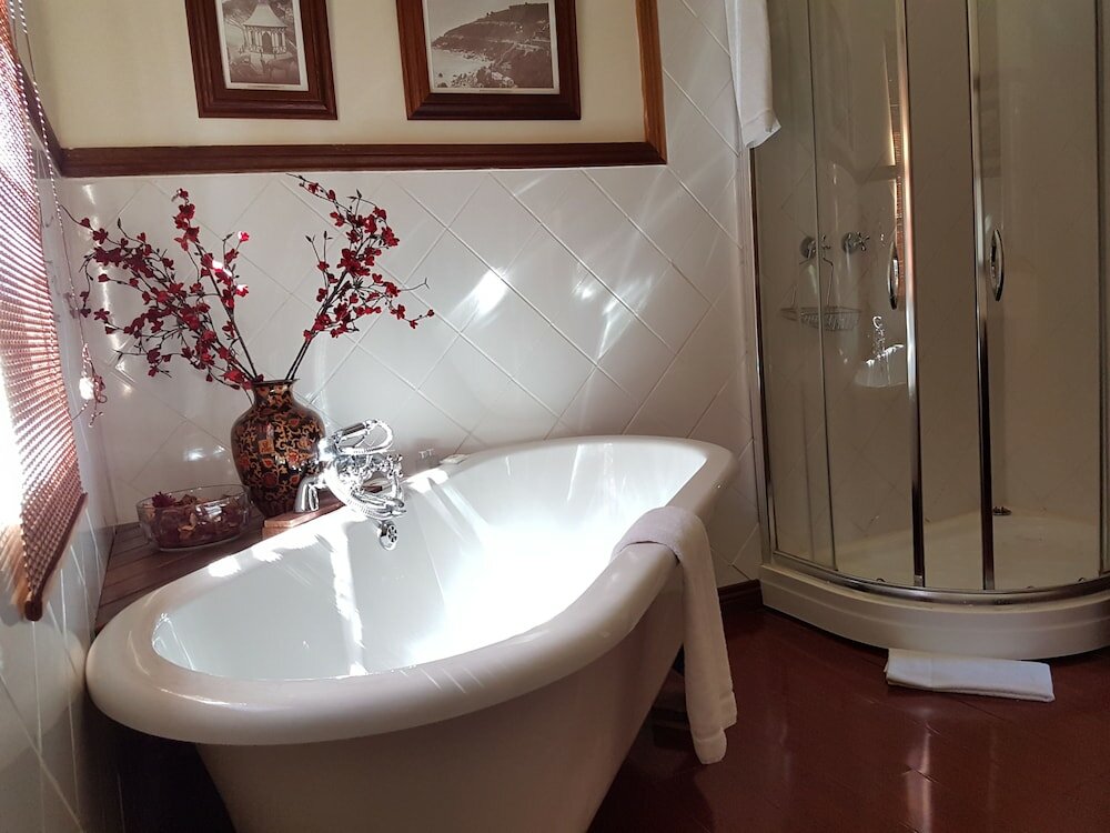 Фото Riverside Boutique Hotel