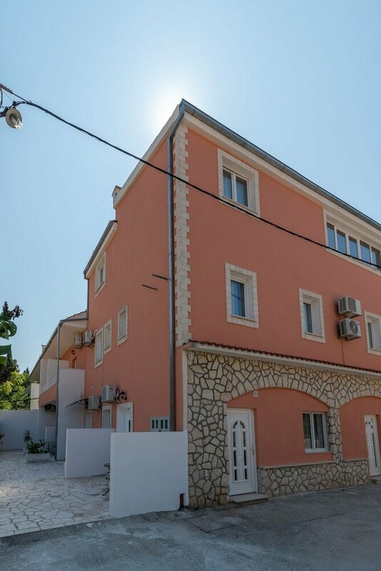 Гостиница Villa Lux в Трогире