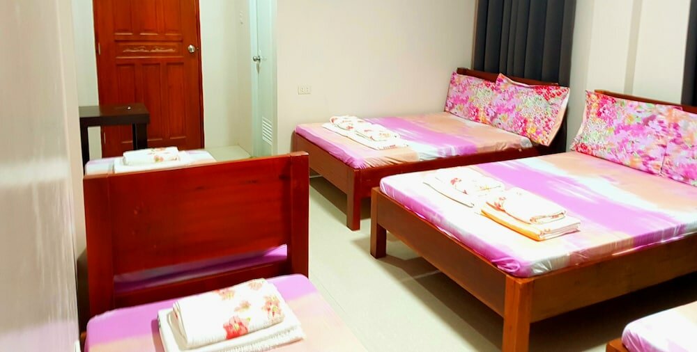 Фото Collado Hotel