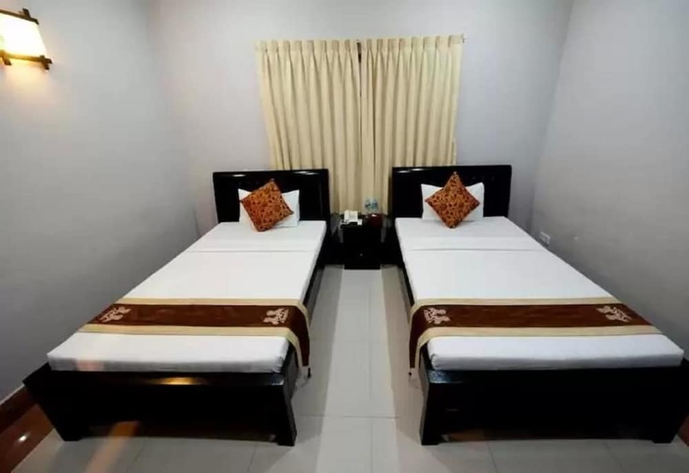 Фото Wei Si Deng Hotel and Restaurant