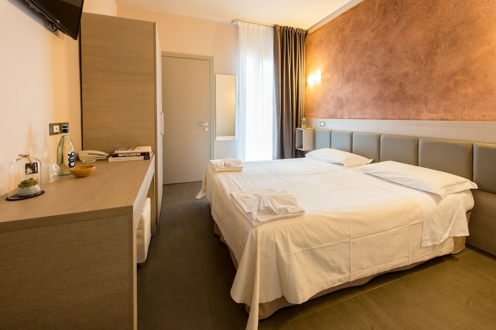 Фото Hotel Helvetia