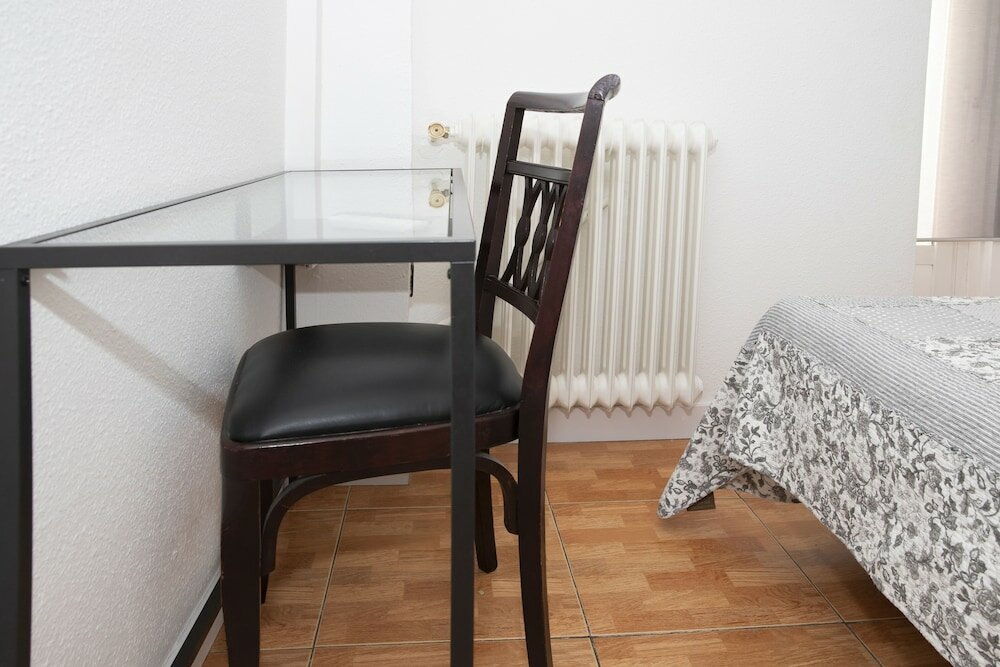 Фото Hostal Tokio