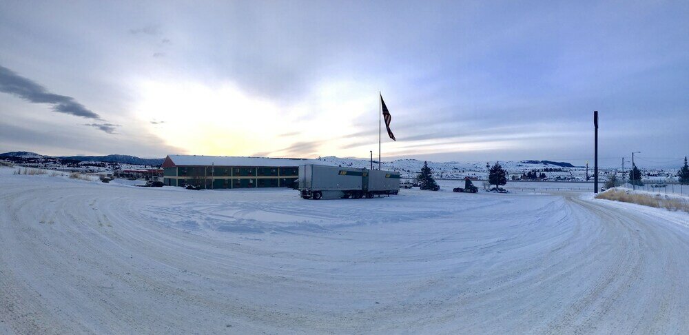 Фото Americas Best Value Inn Butte