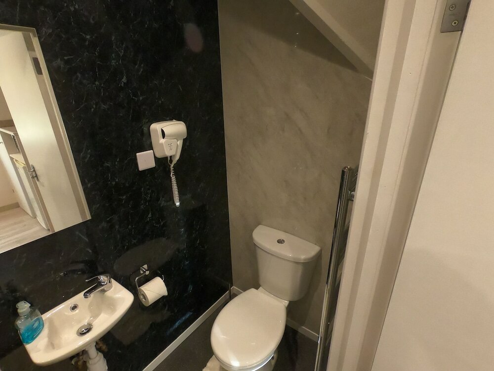 Фото Debden Guest House