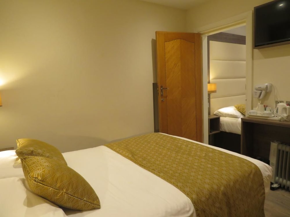 Фото Glendale Hyde Park Hotel