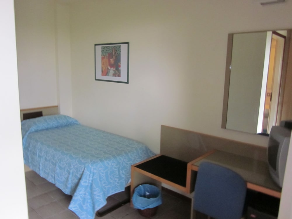 Фото Hotel Villaggio Calaghena