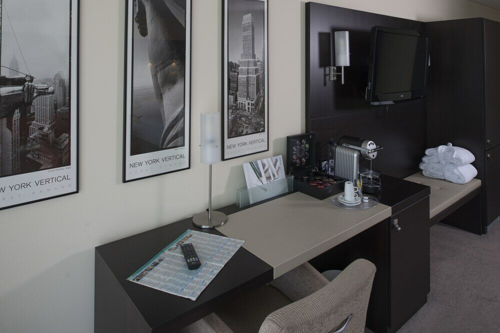 Фото Dekra Congresshotel Wart