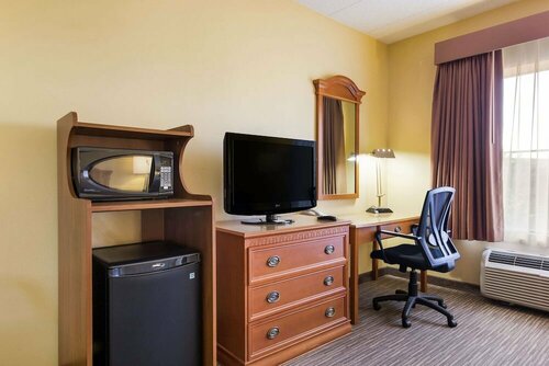 Гостиница Quality Inn & Suites Cvg Airport