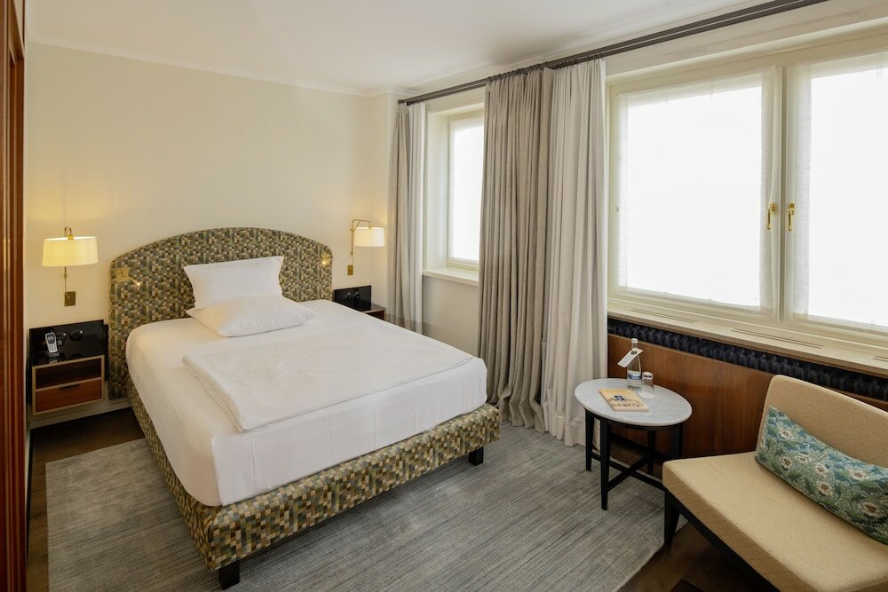 Фото Hotel Restaurant Erbprinz