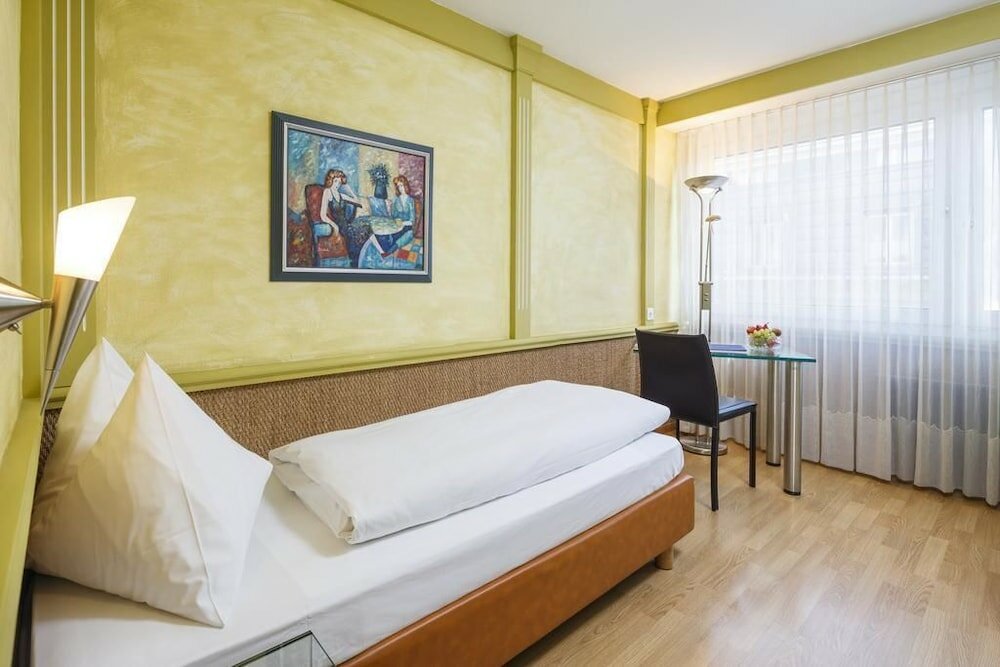 Фото Hotel Luzernerhof