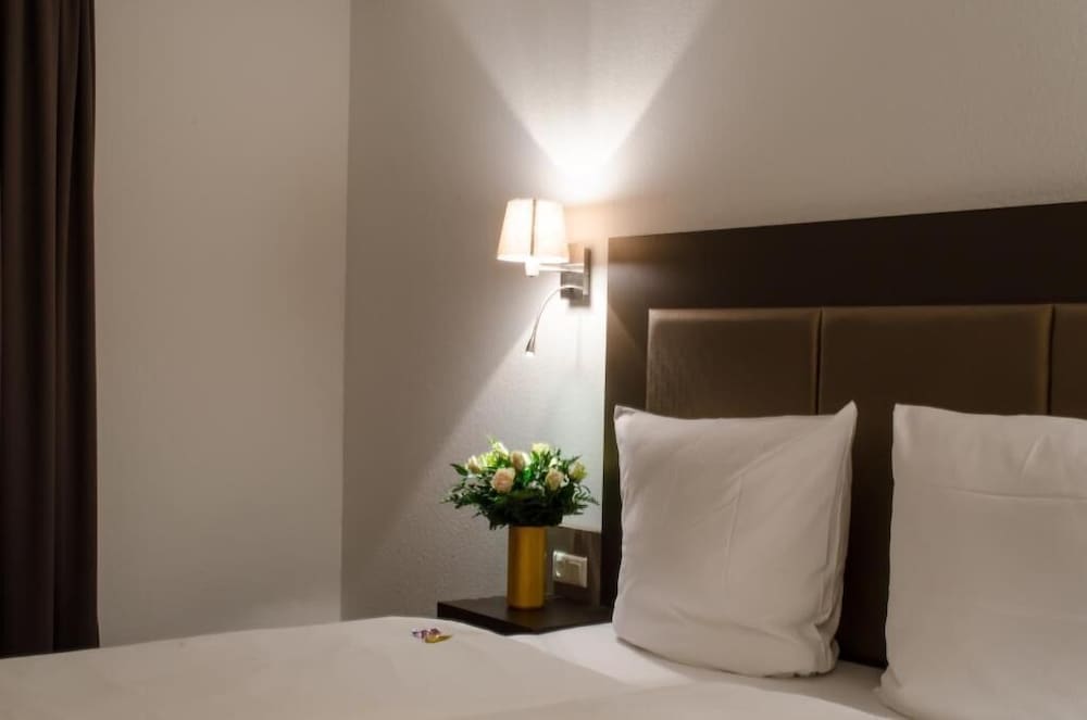 Фото City Hotel Wiesbaden