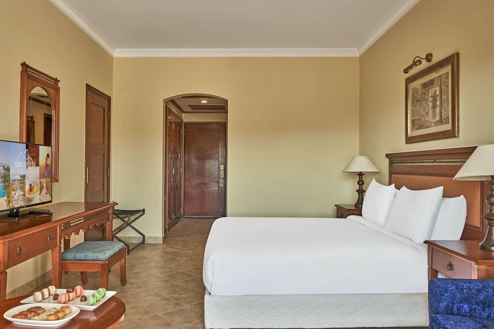 Фото Mosaique Beach Resort Taba Heights