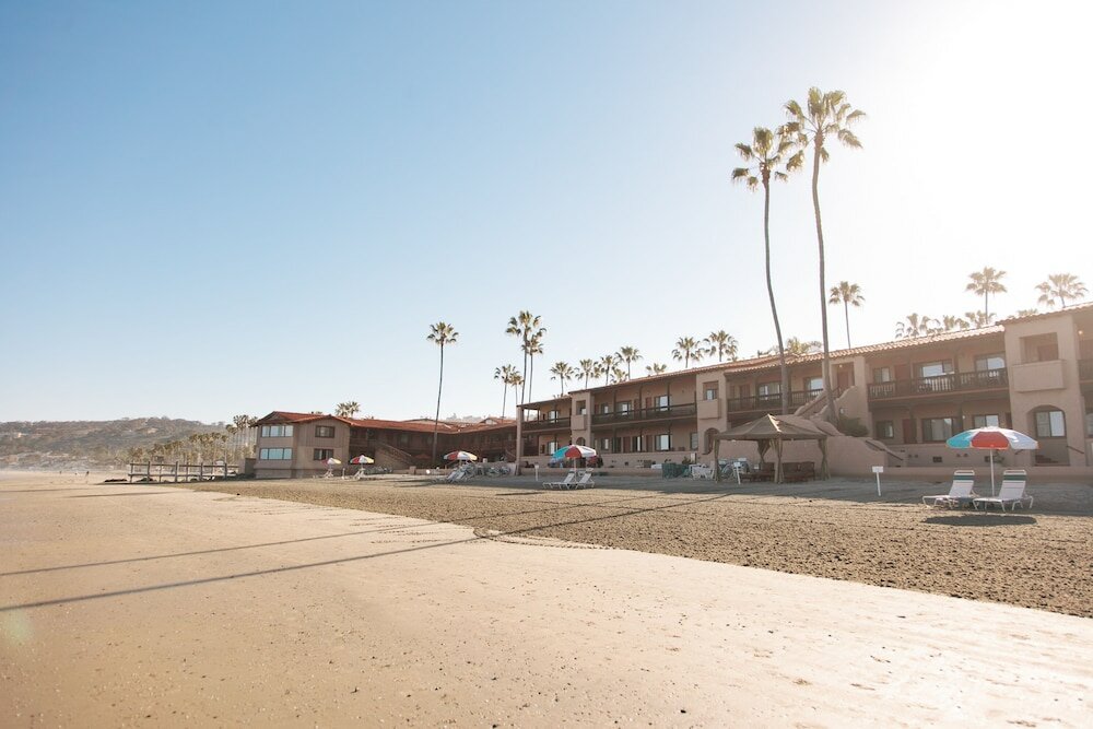 Фото La Jolla Beach and Tennis Club