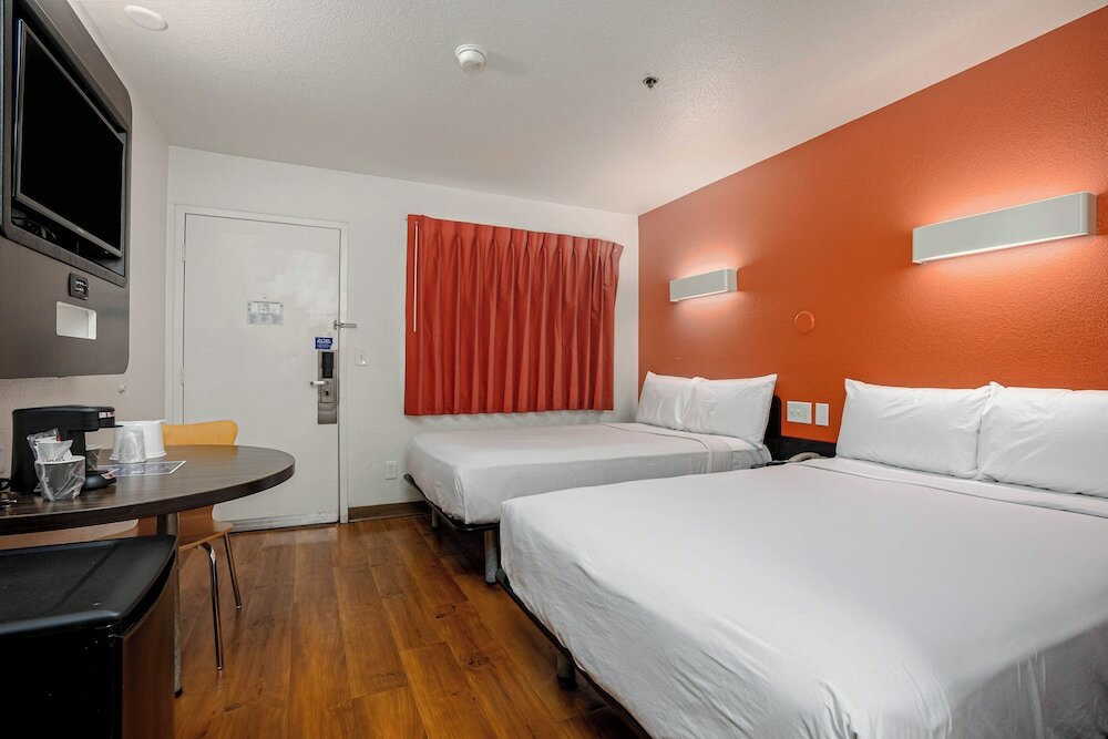 Фото Motel 6 Carlsbad, Ca Beach