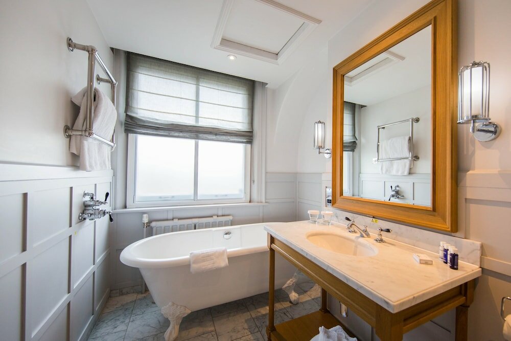 Фото Principal York