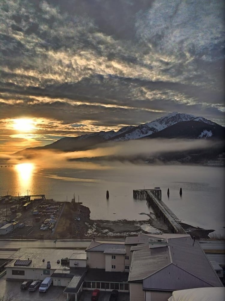 Фото Ramada by Wyndham Juneau