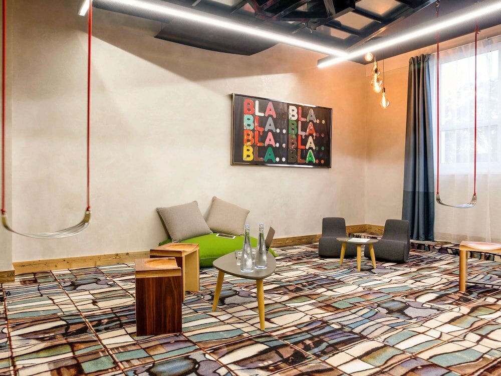 Фото Novotel Lausanne Bussigny