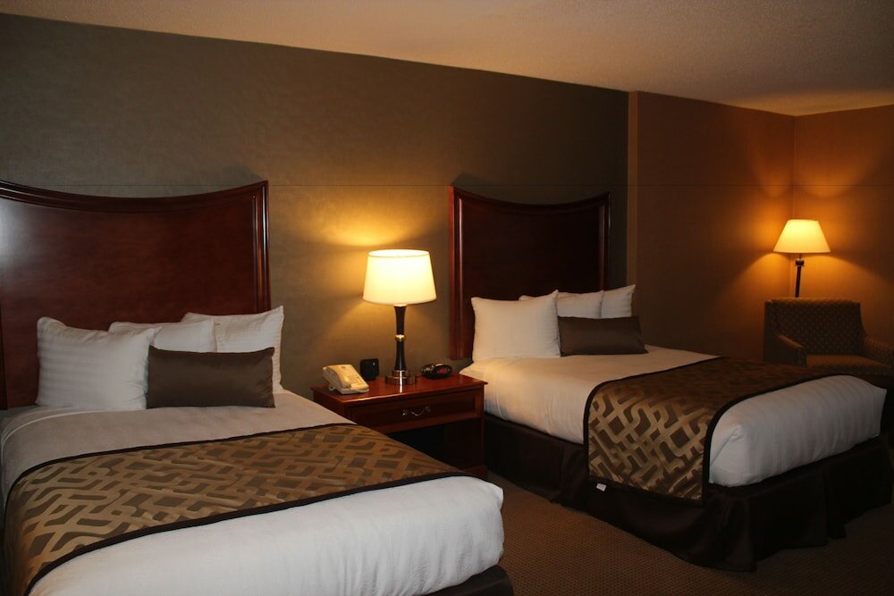 Фото Best Western Plus North Haven Hotel